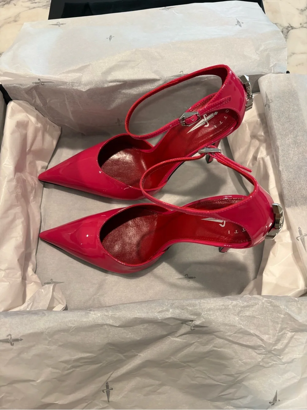 Cesare Paciotti dagger heels AUTHENTIC